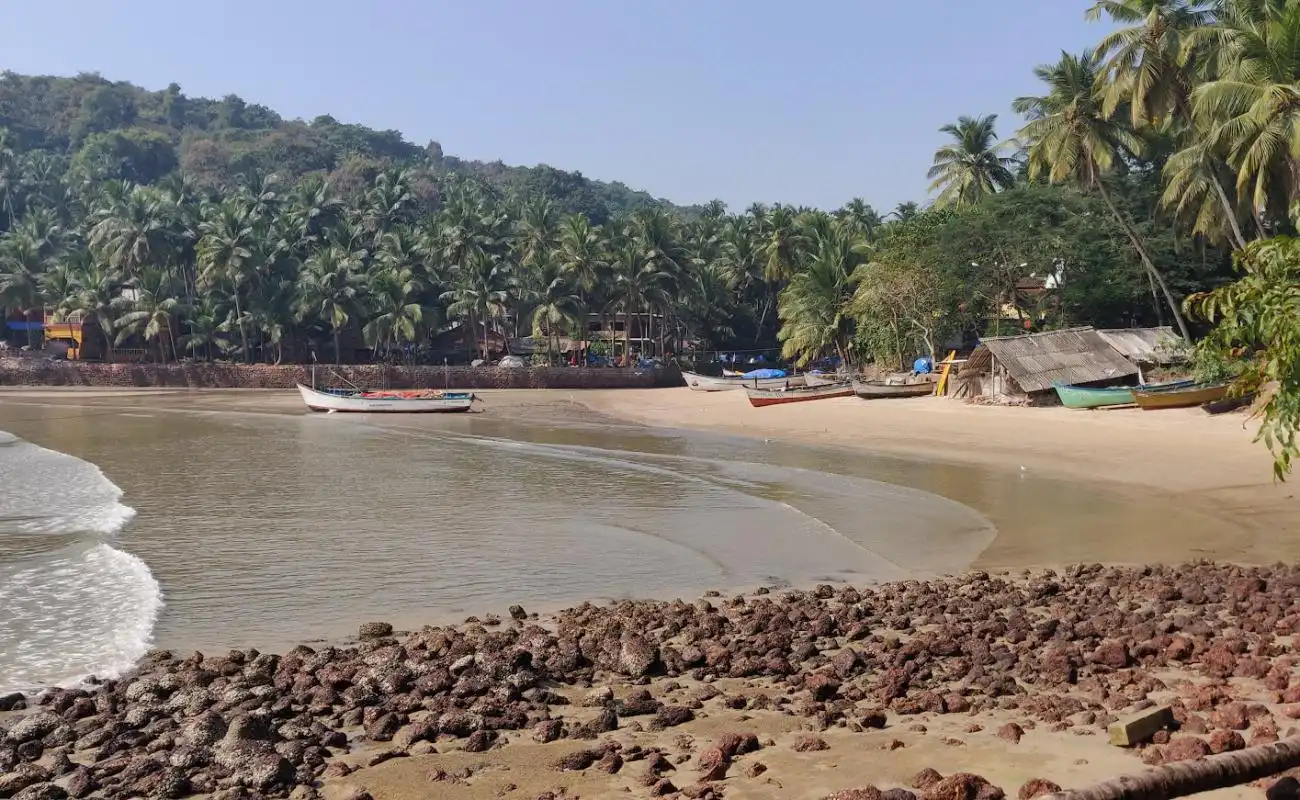 Hollant Beach sunrise near hotel in Goa Orchid Passaros