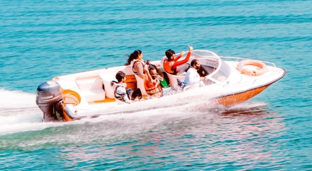 Speed boating experience near resort in South Goa at Benaulim Beach